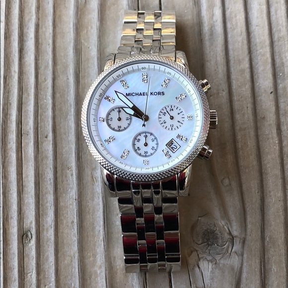 Michael Kors Accessories - Michael Kors Ritz Silver Chronograph Watch!